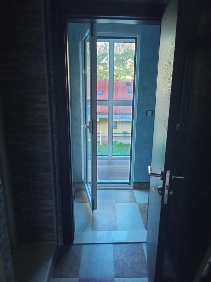Apartments With Sea View In Prcanj Κότορ Εξωτερικό φωτογραφία